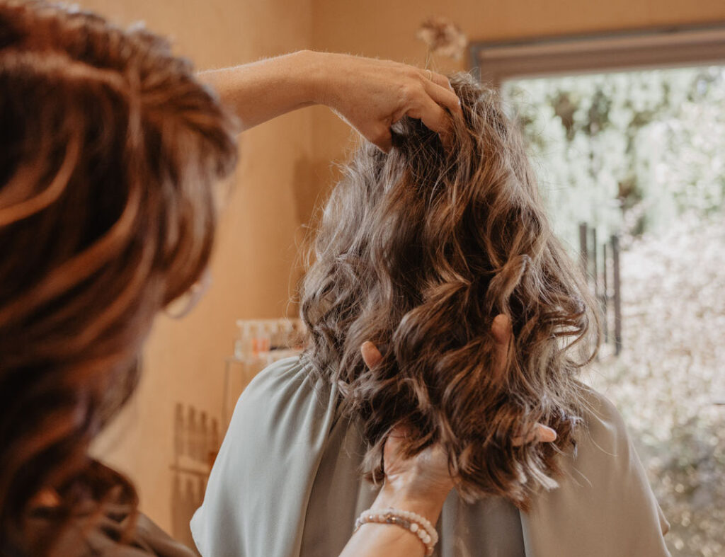 susan_fischer_haarwuchsspezialistin_energetische_haarbehandlung